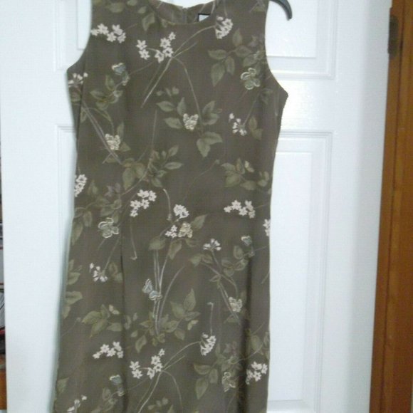 SAG HARBOR Sleeveless Taupe Dress with Flowers. Size 8 - Picture 1 of 3